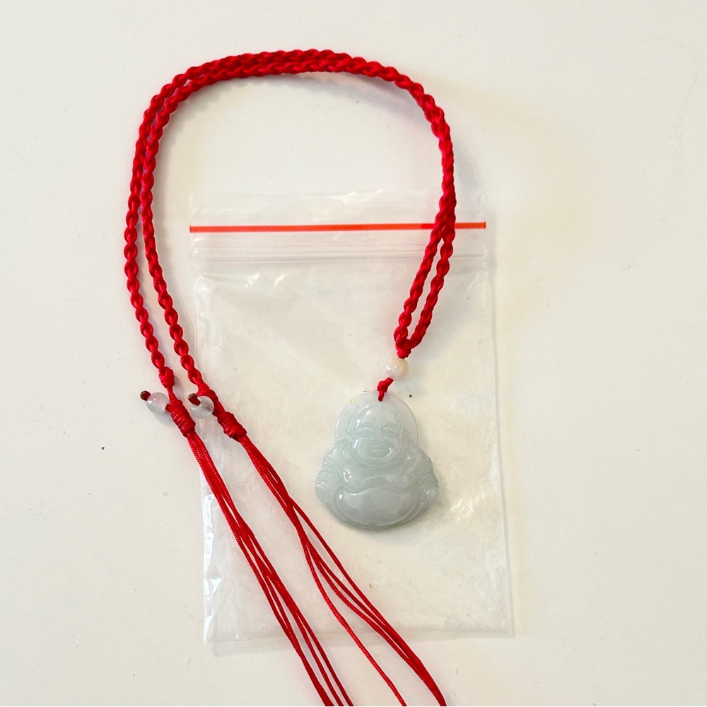 NWOT genuine light green jade pendant Buddha charm stringnecklace lunar new year